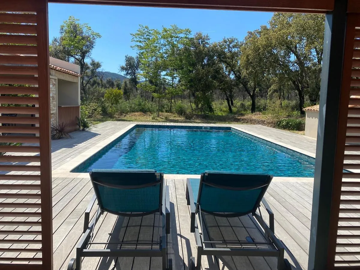Magnifique Villa Avec Piscine Au Coeur Des Vignes Cogolin Frankreich