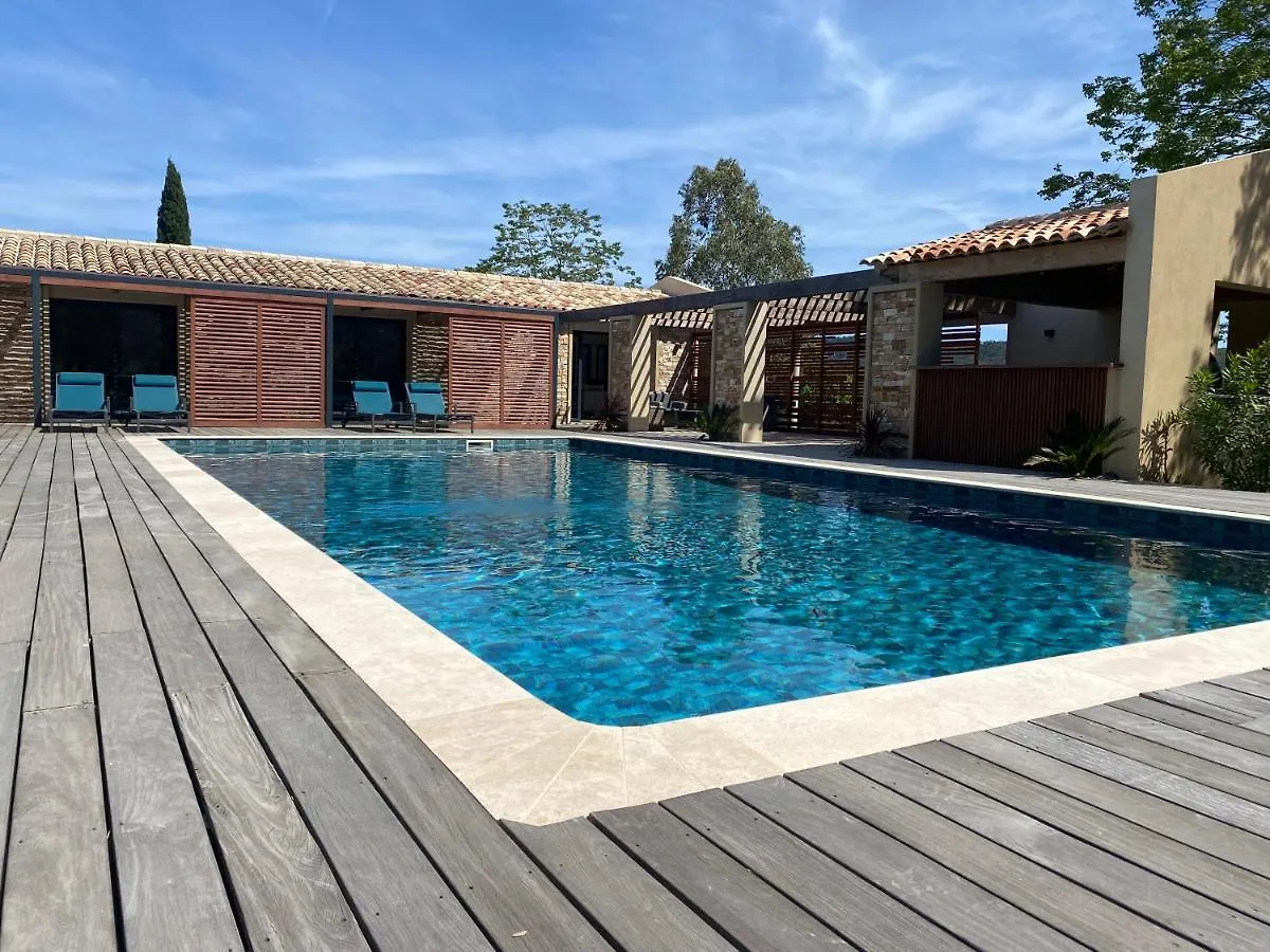 Magnifique Villa Avec Piscine Au Coeur Des Vignes Cogolin 0*,