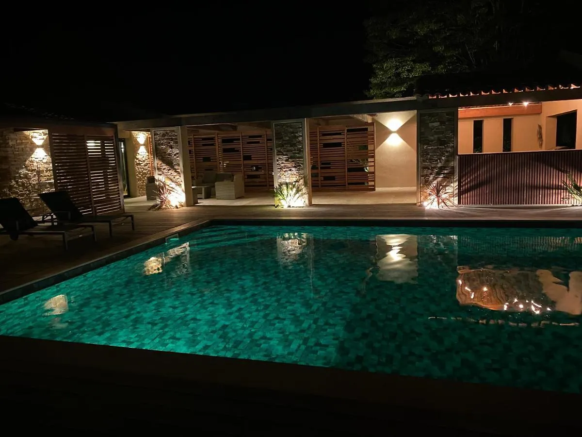 Magnifique Villa Avec Piscine Au Coeur Des Vignes Cogolin