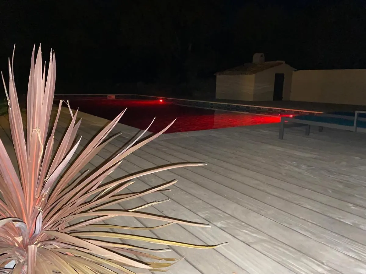 Magnifique Villa Avec Piscine Au Coeur Des Vignes Cogolin 0*,